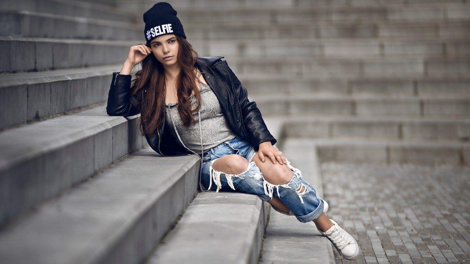 Sassy girls in Luyang