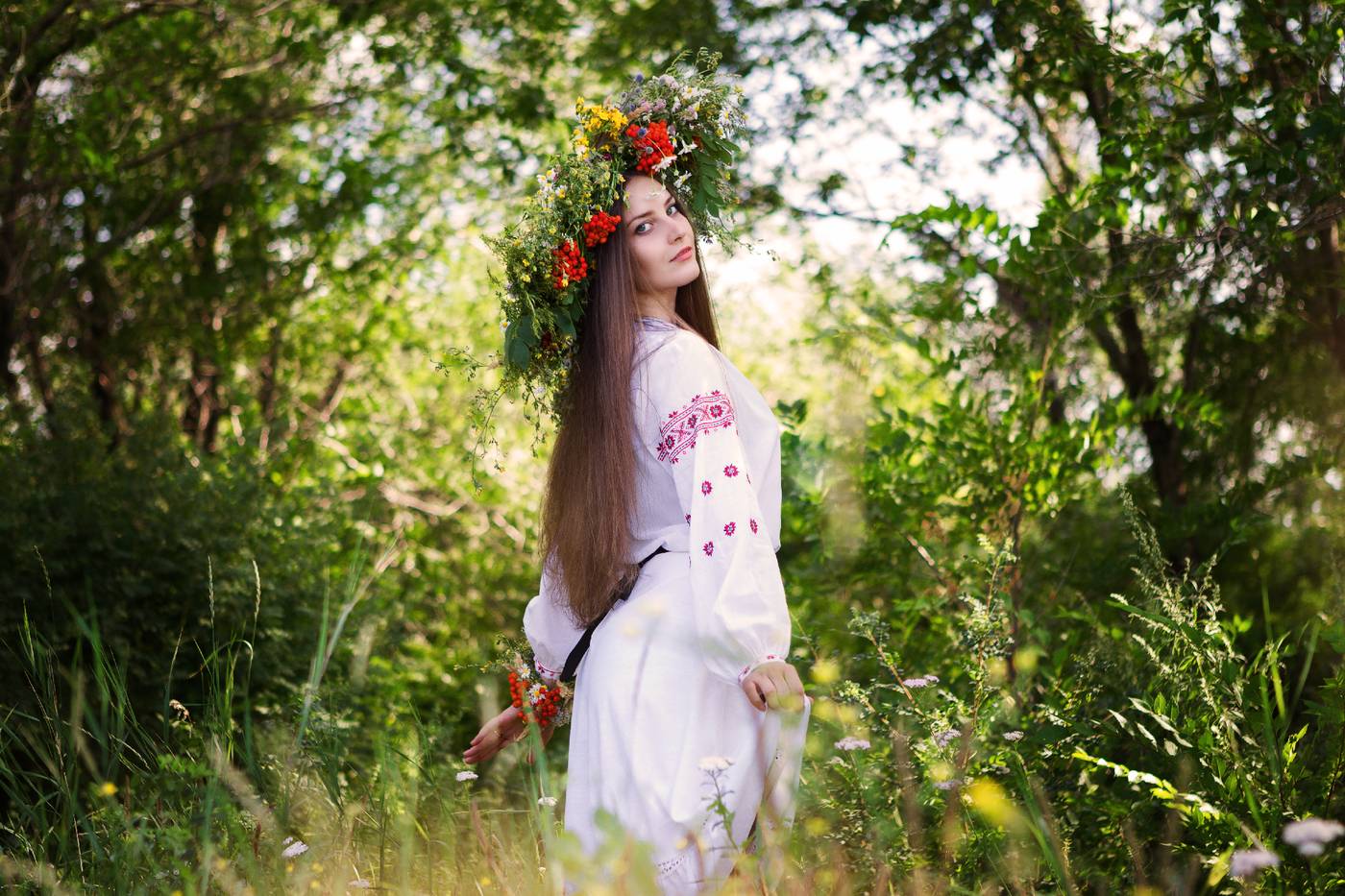 Slavic girls in Luyang